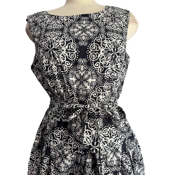 Robbie Bee Paisley Sleeveless Belted Dress Sz 14 (Large) Womens Navy Blue - Picture 3 of 12
